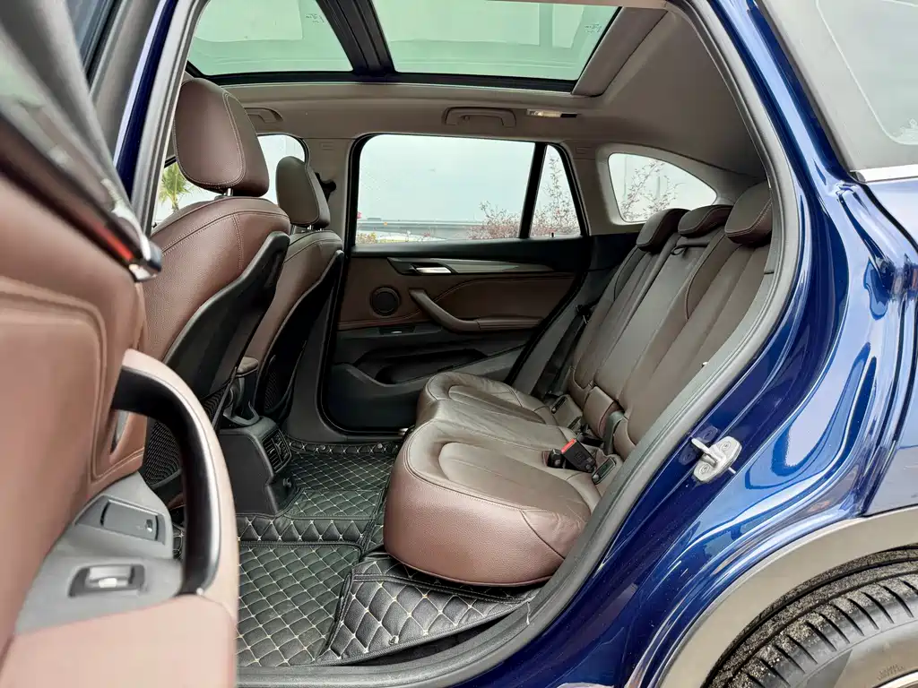 BMW X1 New Energy 2017 — фото 10
