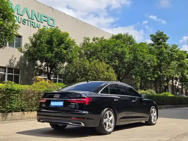 Audi A6L 2023
