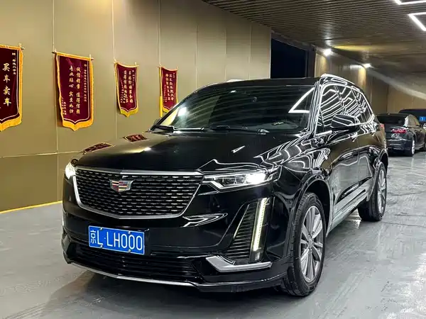 Cadillac XT6 2021