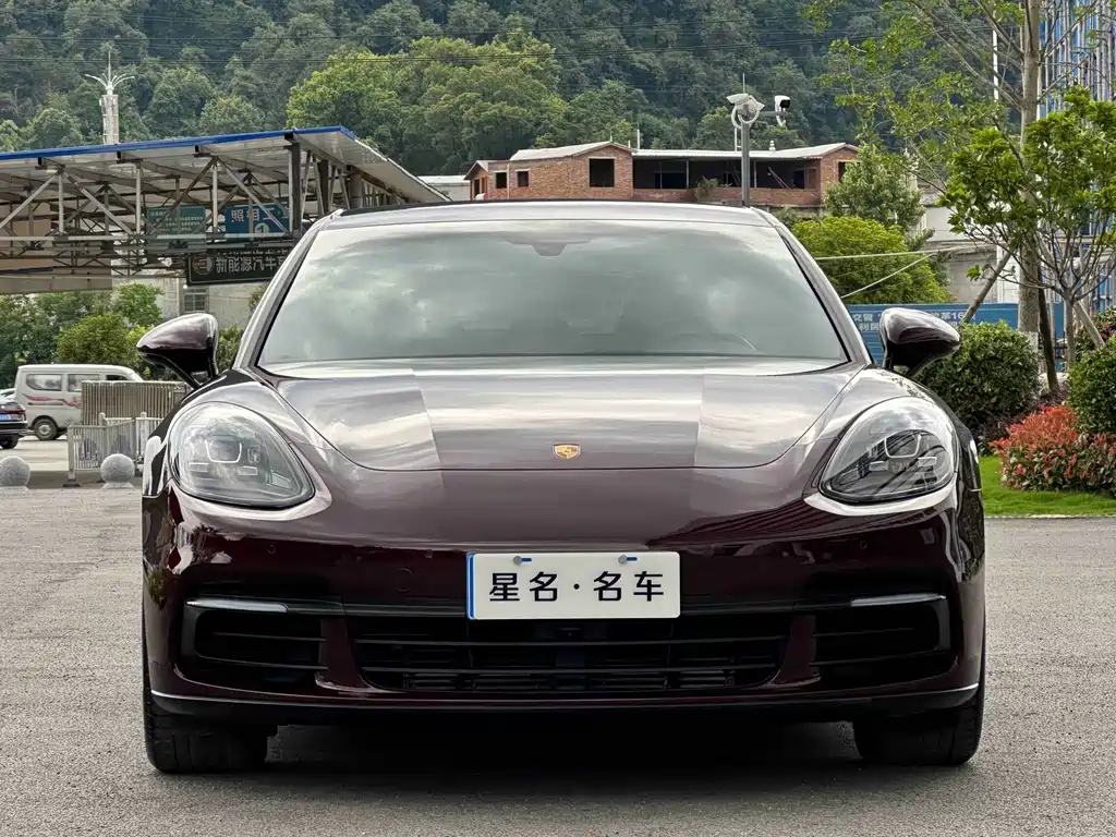 Porsche Panamera 2019 — фото 14