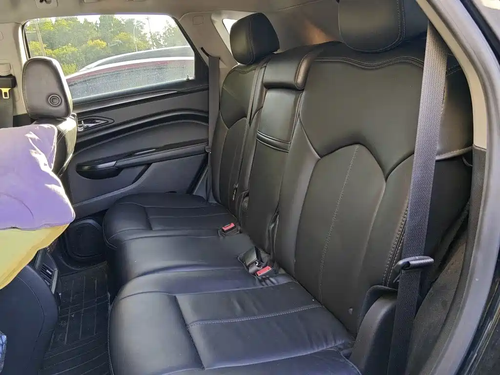 Cadillac SRX 2014 — фото 18