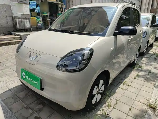 Wuling Hongguang MINIEV 2025
