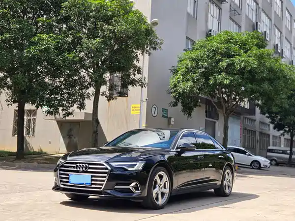 Audi A6L 2023