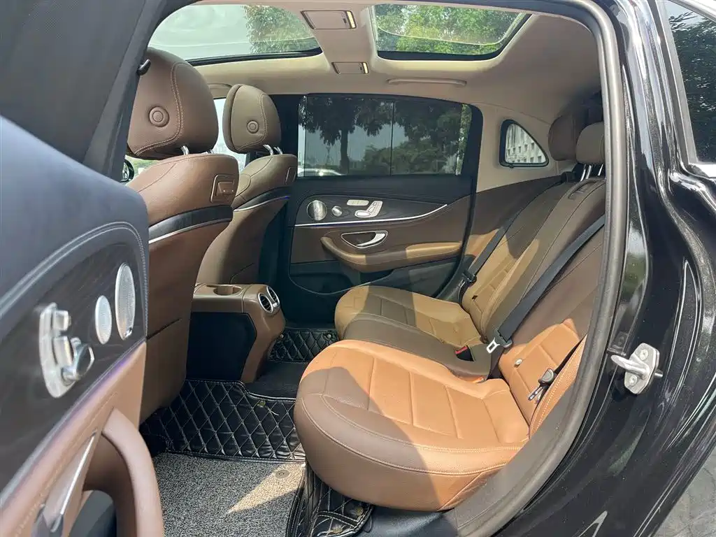 Mercedes-Benz E-Class 2020