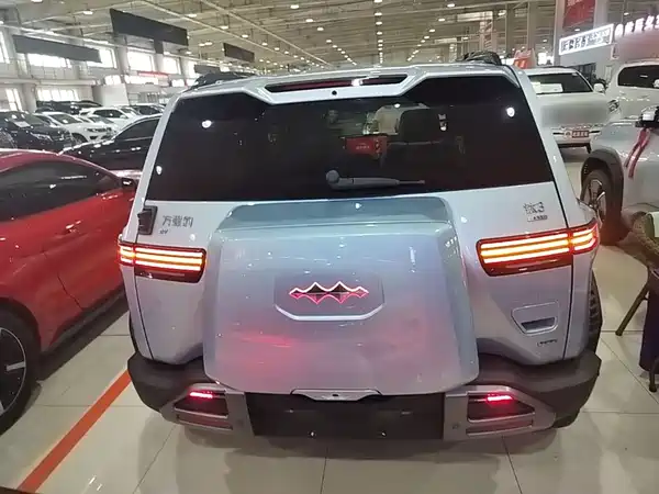 Fangchengbao Titanium 3 2025