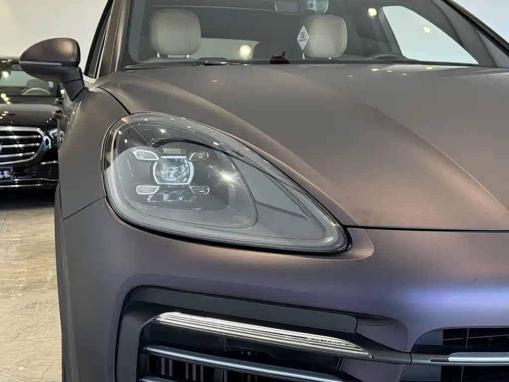 Porsche Cayenne 2018 — фото 3