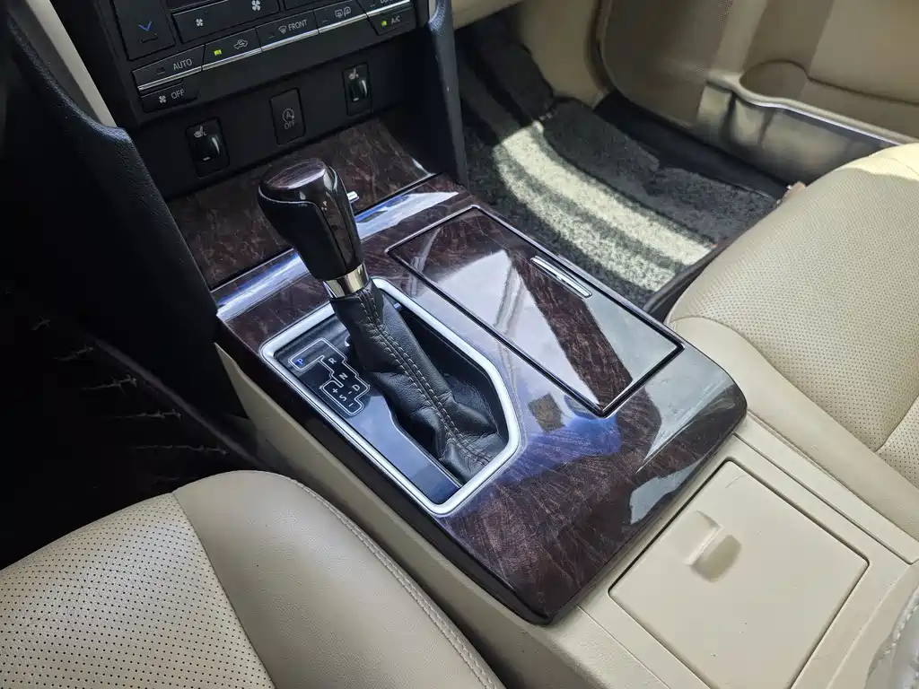 Toyota Camry 2017