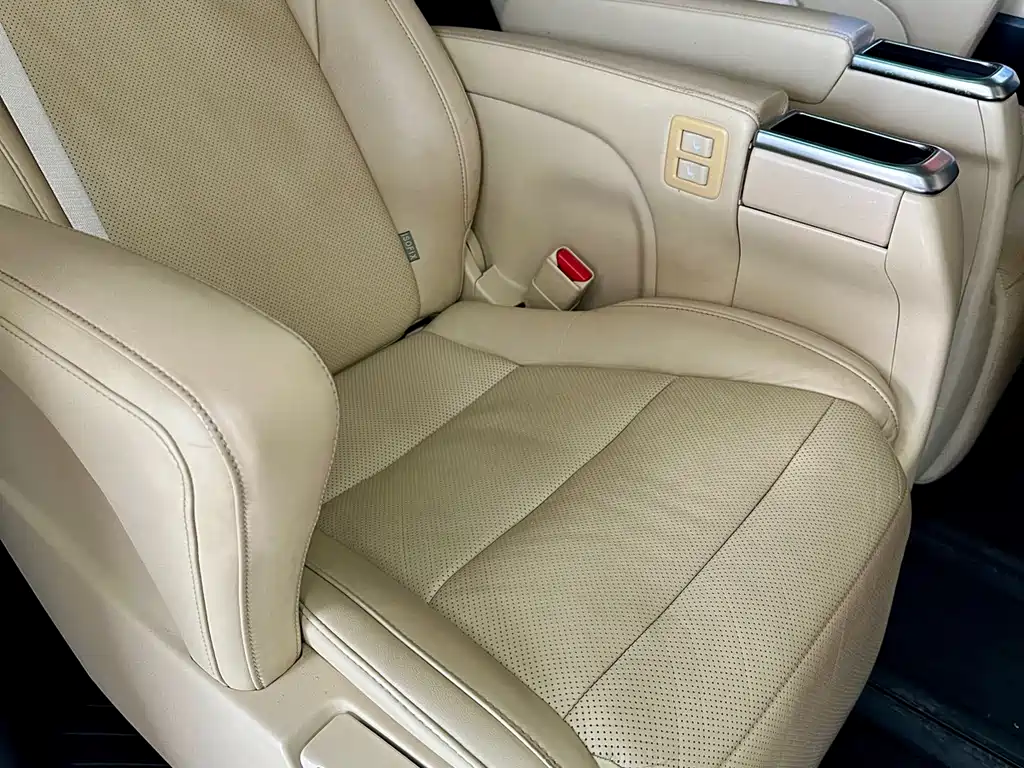 Toyota Alphard 2016 — фото 47