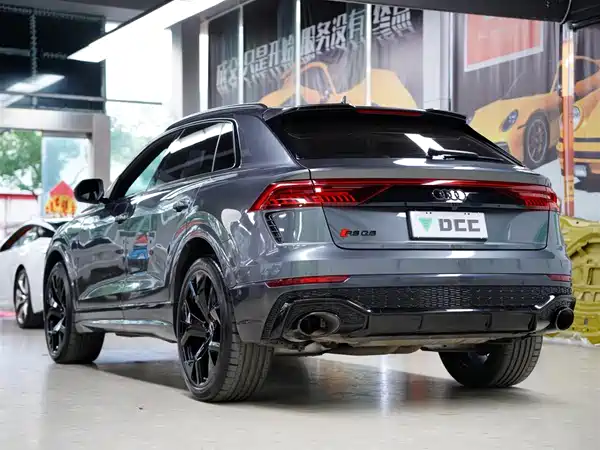 Audi RS Q8 2021
