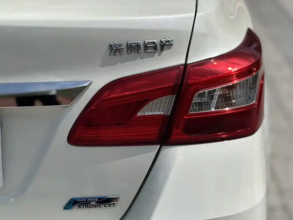Nissan Sylphy 2018 — фото 13