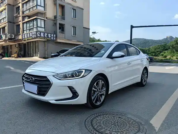 Hyundai Celesta 2016