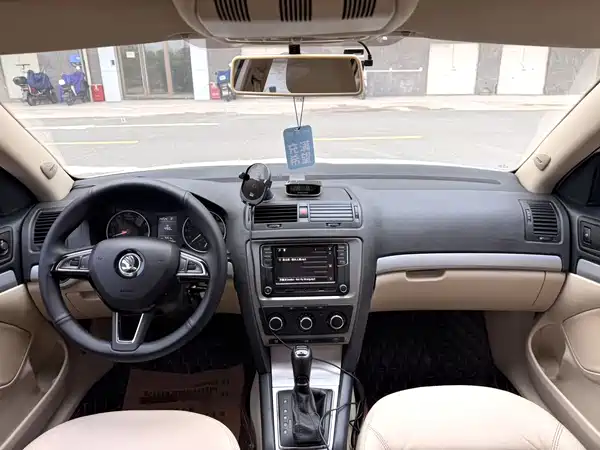 Skoda Octavia 2015