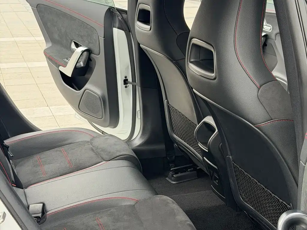 Mercedes-Benz CLA 2021 — фото 12