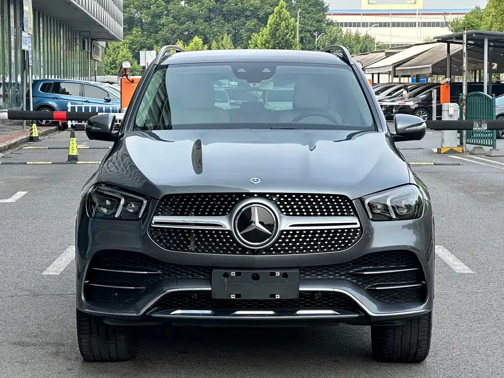 Mercedes-Benz GLE 2019 — фото 2