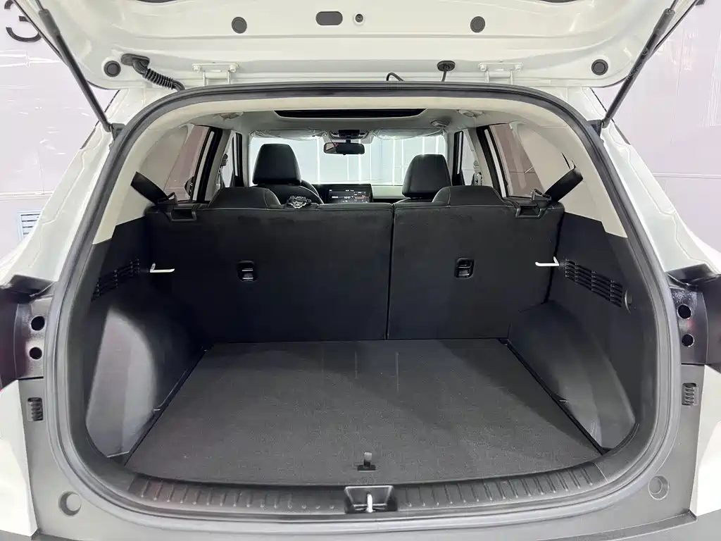 Kia KX3 2023 — фото 19