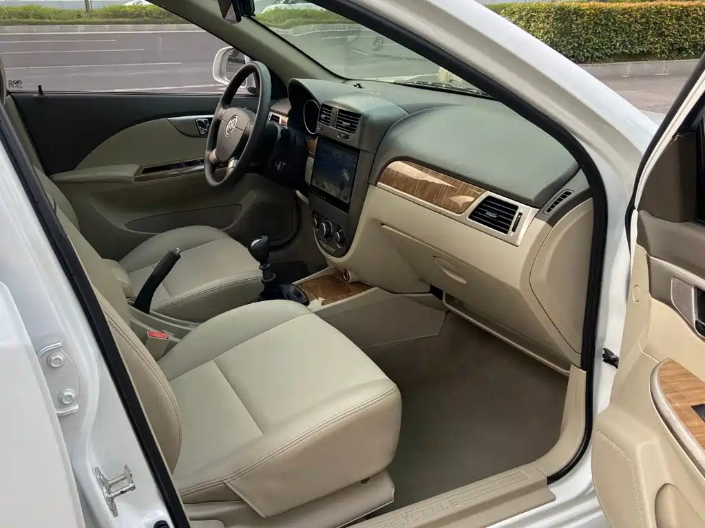 Buick Excelle 2016