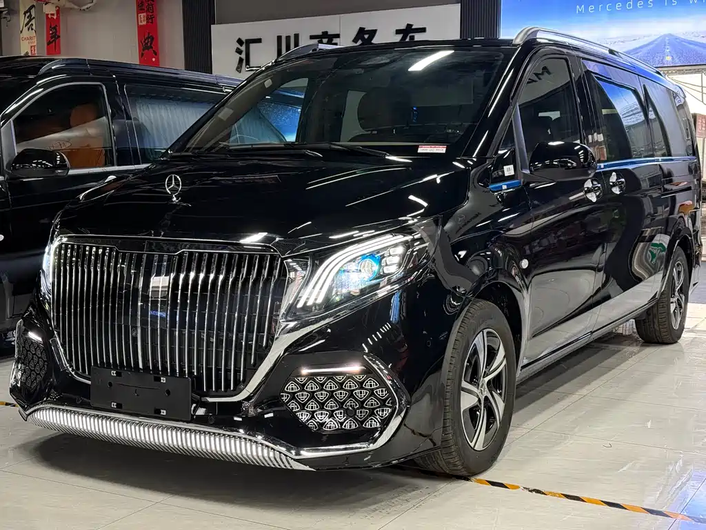 Mercedes-Benz Vito 2026 — фото 1