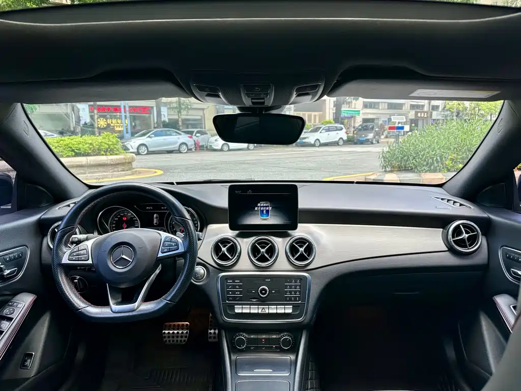 Mercedes-Benz CLA 2018 — фото 22
