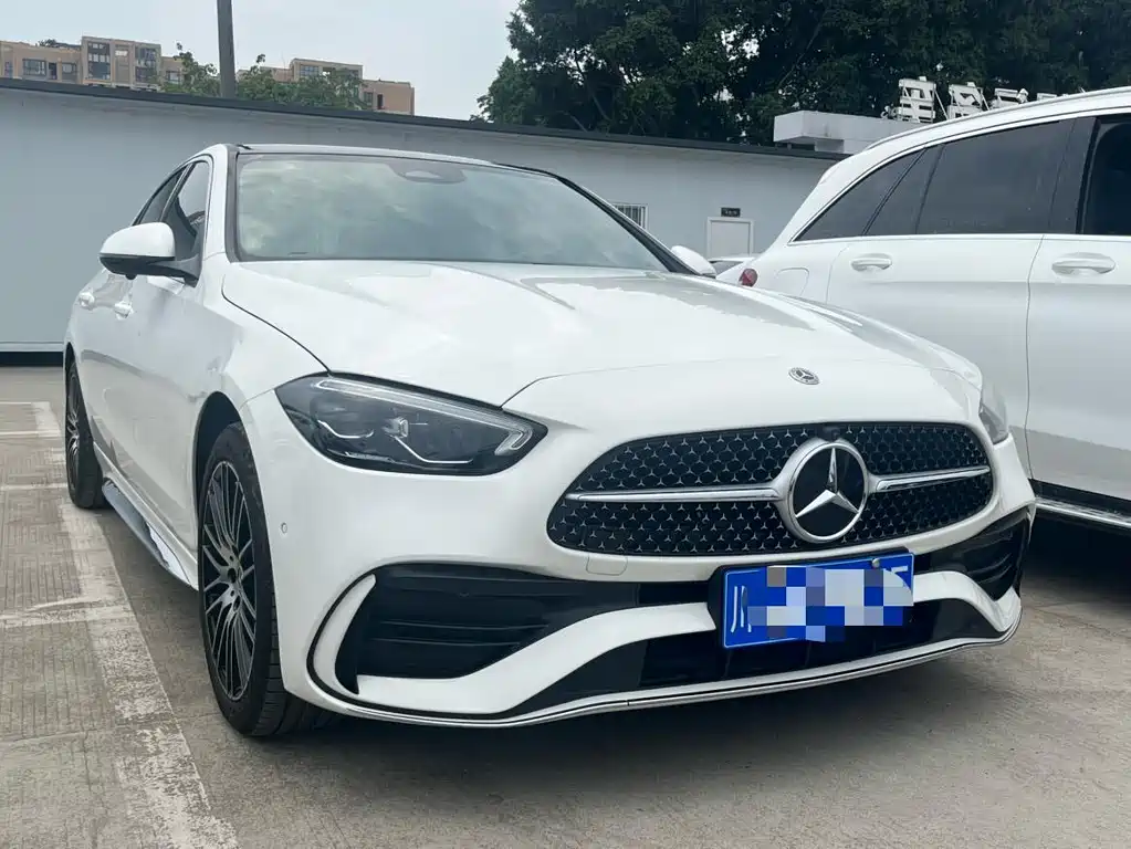 Mercedes-Benz C-Class 2022