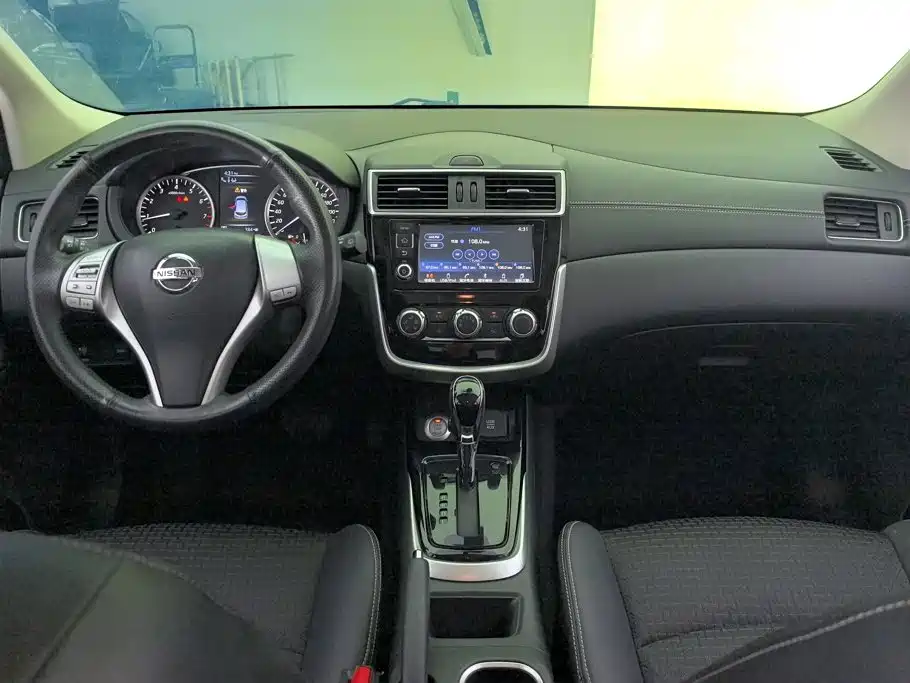 Nissan Tiida 2019 — фото 12