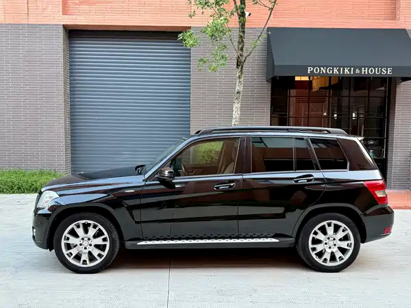 Mercedes-Benz GLK-Class 2012