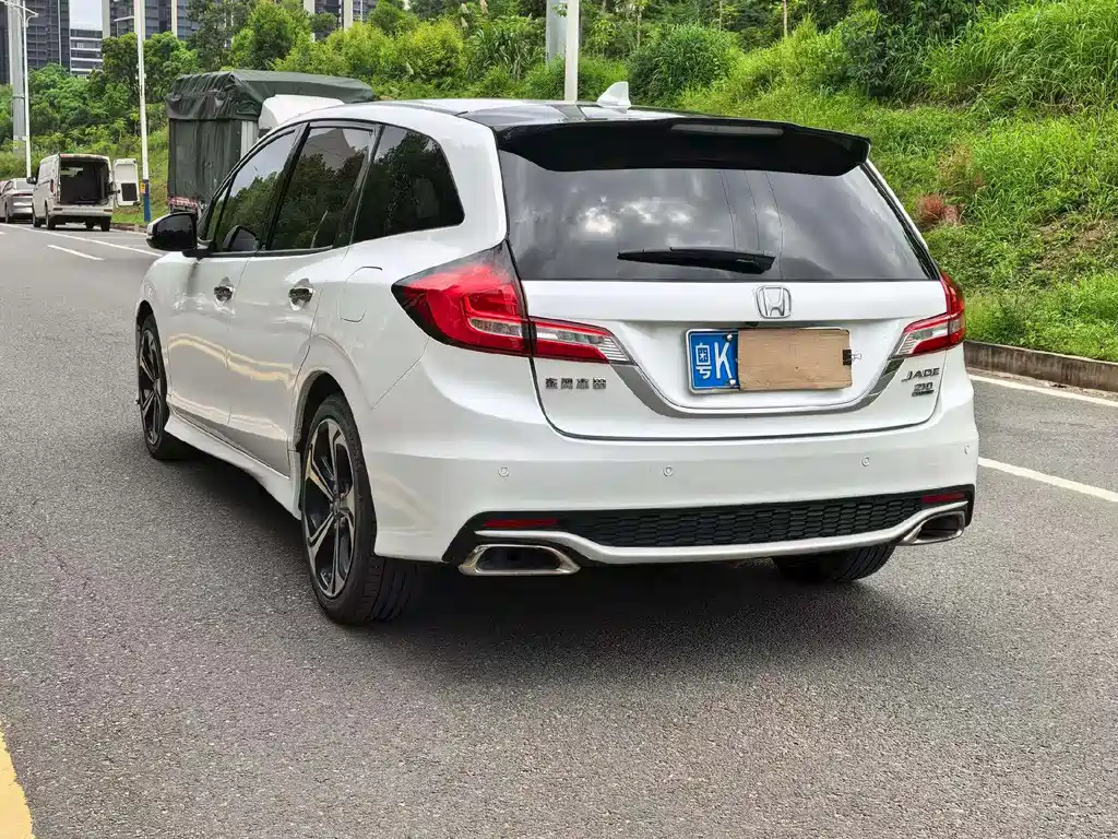 Honda Jade 2018 — фото 6