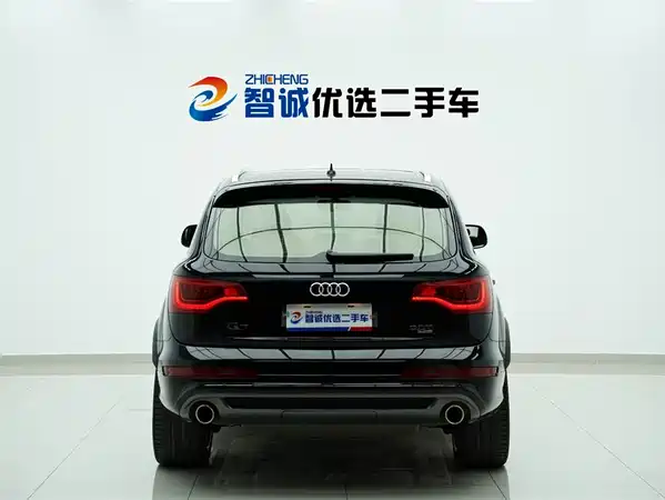 Audi Q7 2012