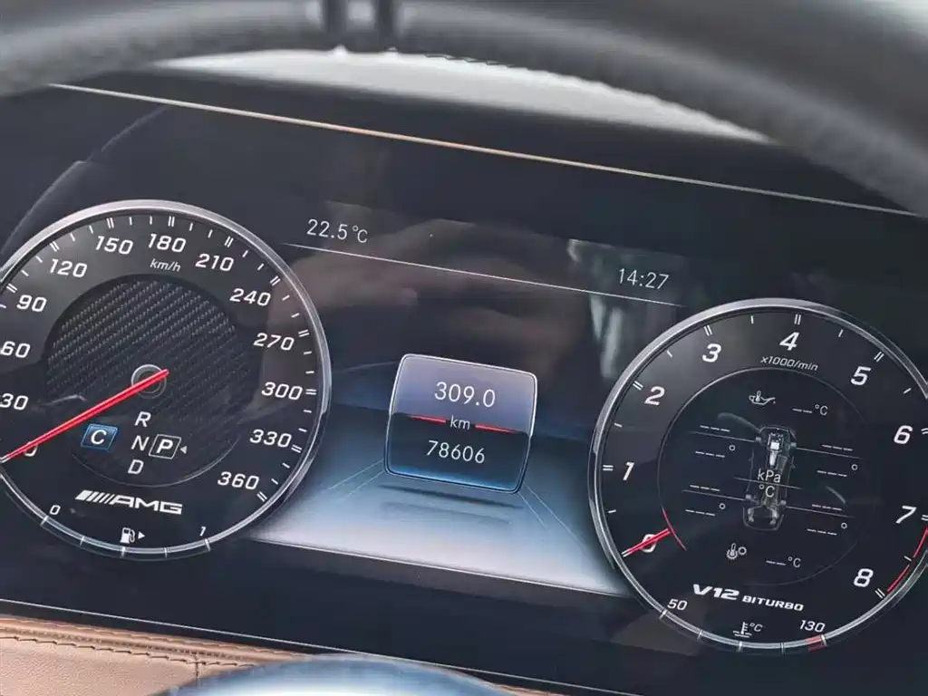 Mercedes-Benz S-Class AMG 2018 — фото 10