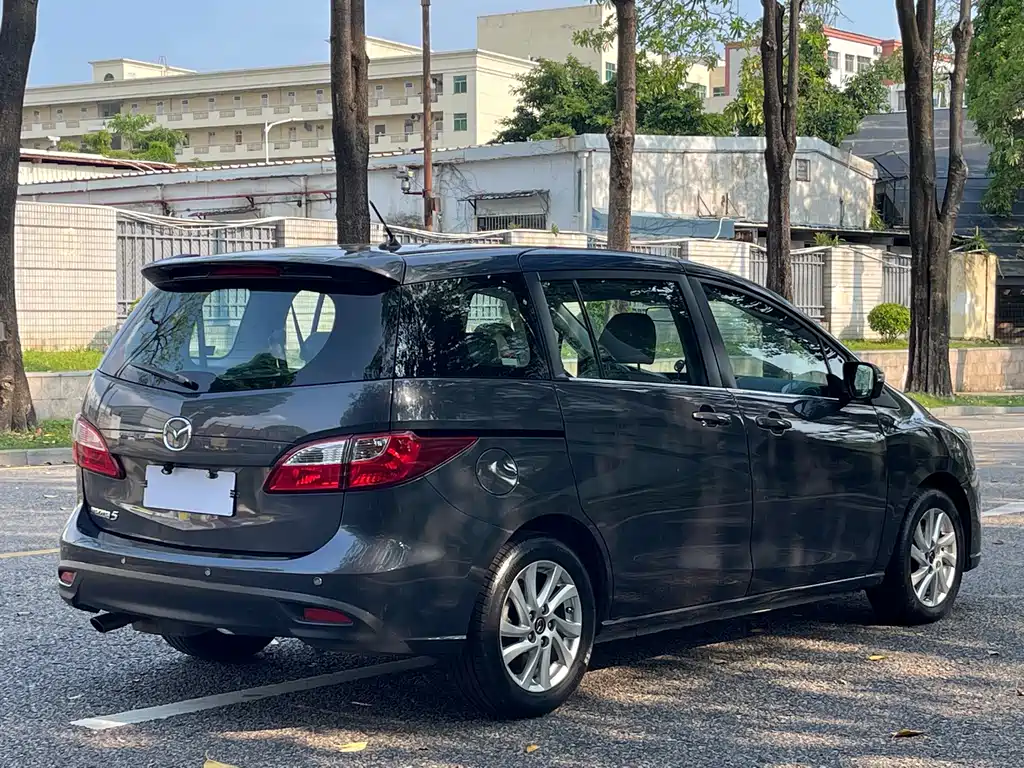 Mazda 5 2014 — фото 10