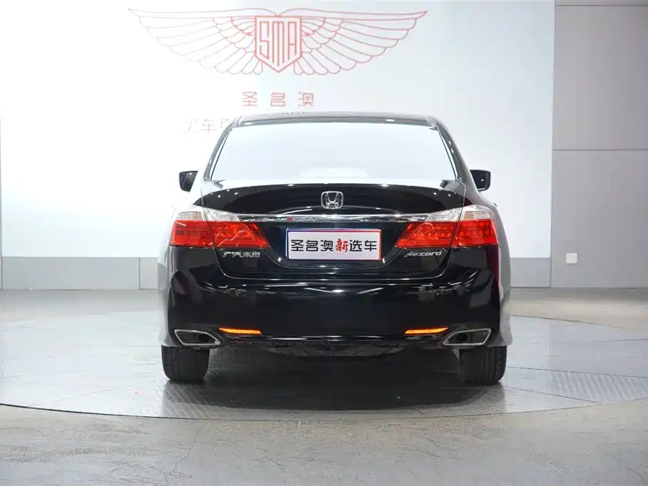 Honda Accord 2016 — фото 3