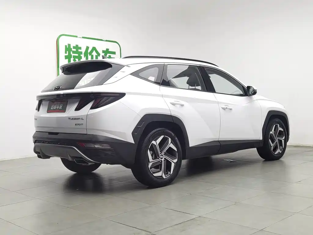 Hyundai Tucson 2021 — фото 2
