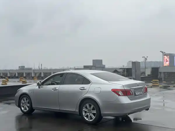 Lexus ES 2010