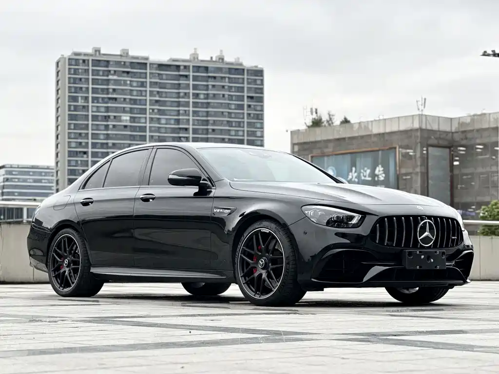 Mercedes-Benz E-Class AMG 2021 — фото 3