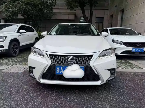 Lexus CT 2017
