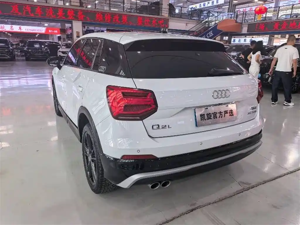 Audi Q2L 2020 — фото 6