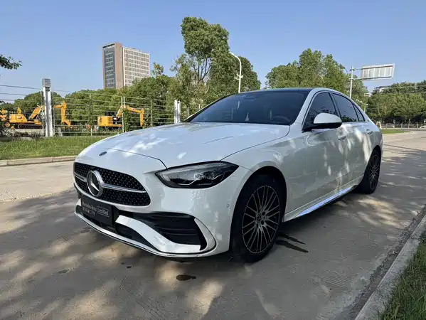 Mercedes-Benz C-Class 2023