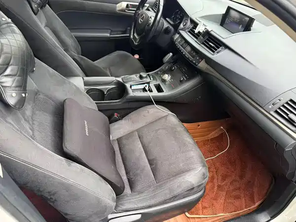 Lexus CT 2017