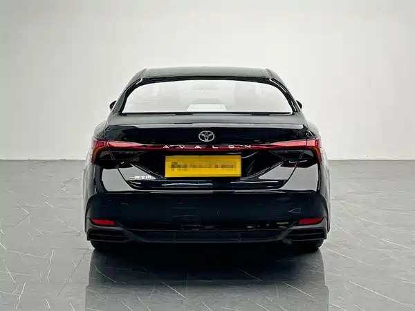 Toyota Avalon 2024