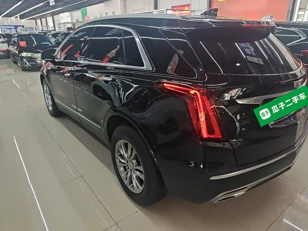 Cadillac XT5 2021 — фото 5