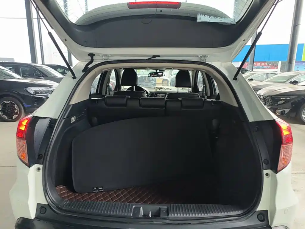 Honda Vezel 2016 — фото 19