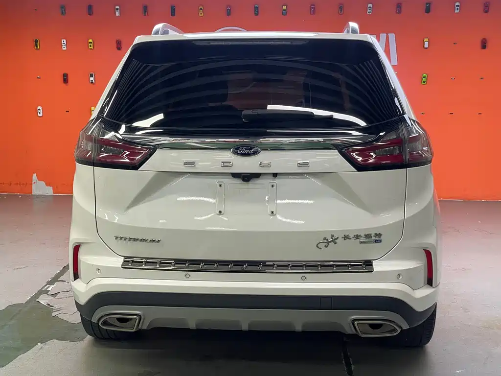 Ford Edge 2021