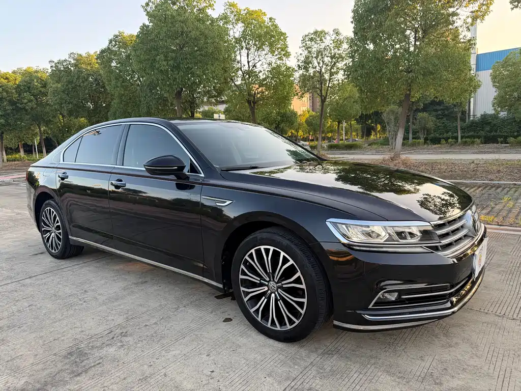 Volkswagen Phideon 2020