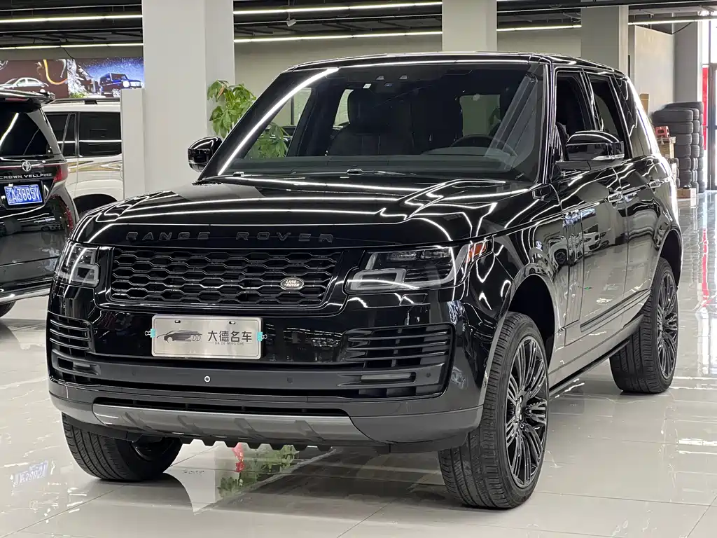 Land Rover Range Rover 2018 — фото 1