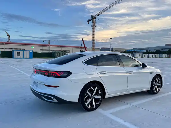 Volkswagen Lamando 2023