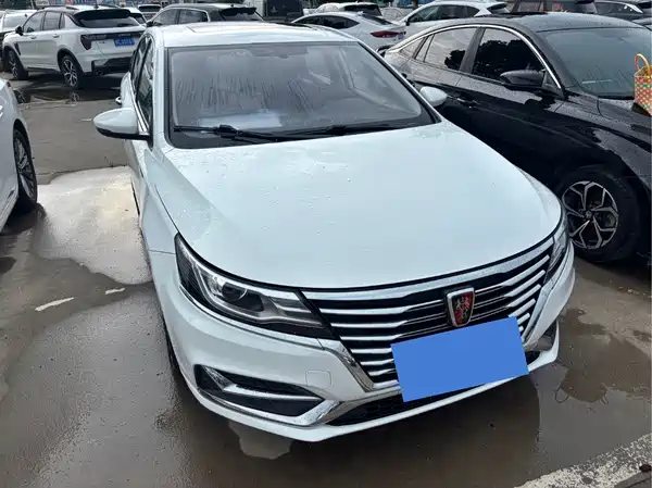 Roewe i6 Classic 2023