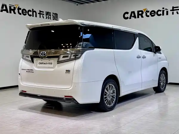 Toyota Vellfire 2023