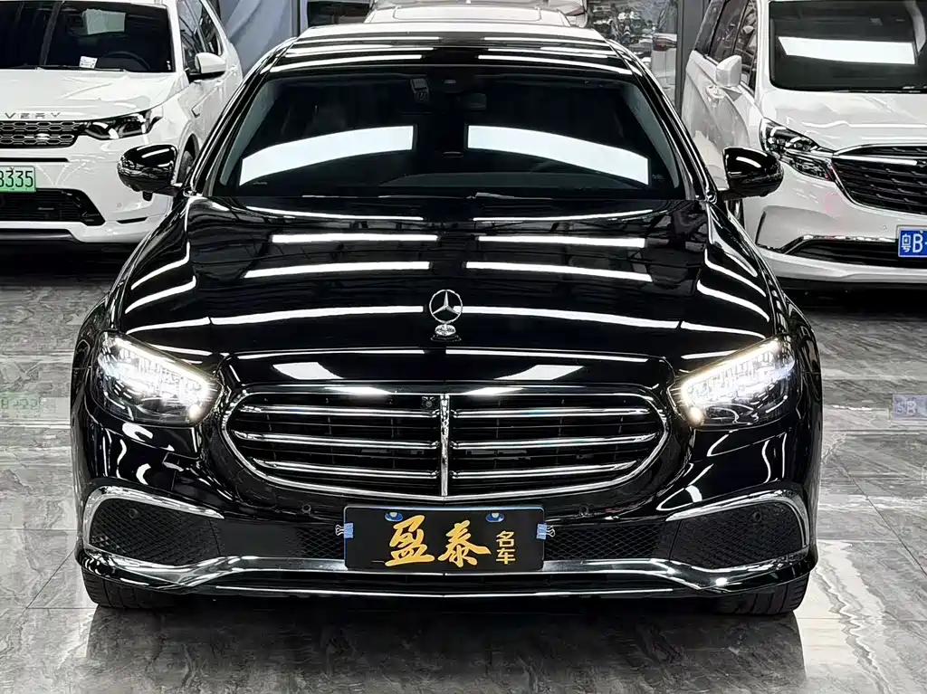 Mercedes-Benz E-Class 2022 — фото 2