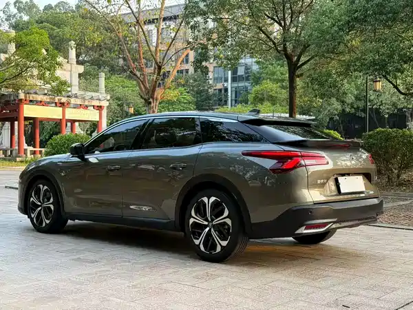 Citroën Versailles C5 X 2022