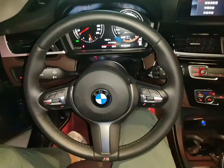 BMW X1 2022 — фото 15
