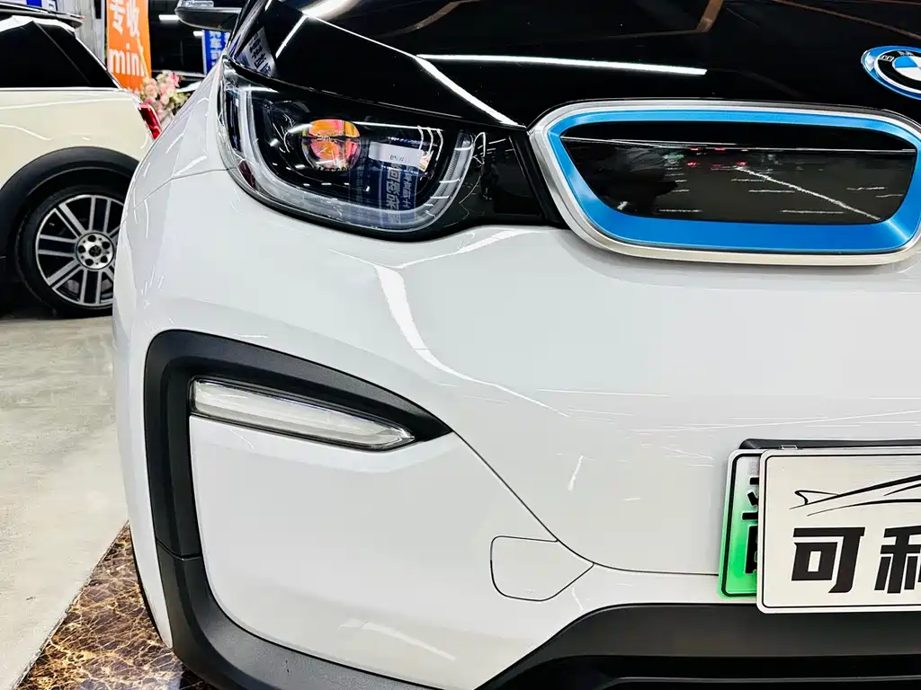 BMW i3 2019 — фото 9